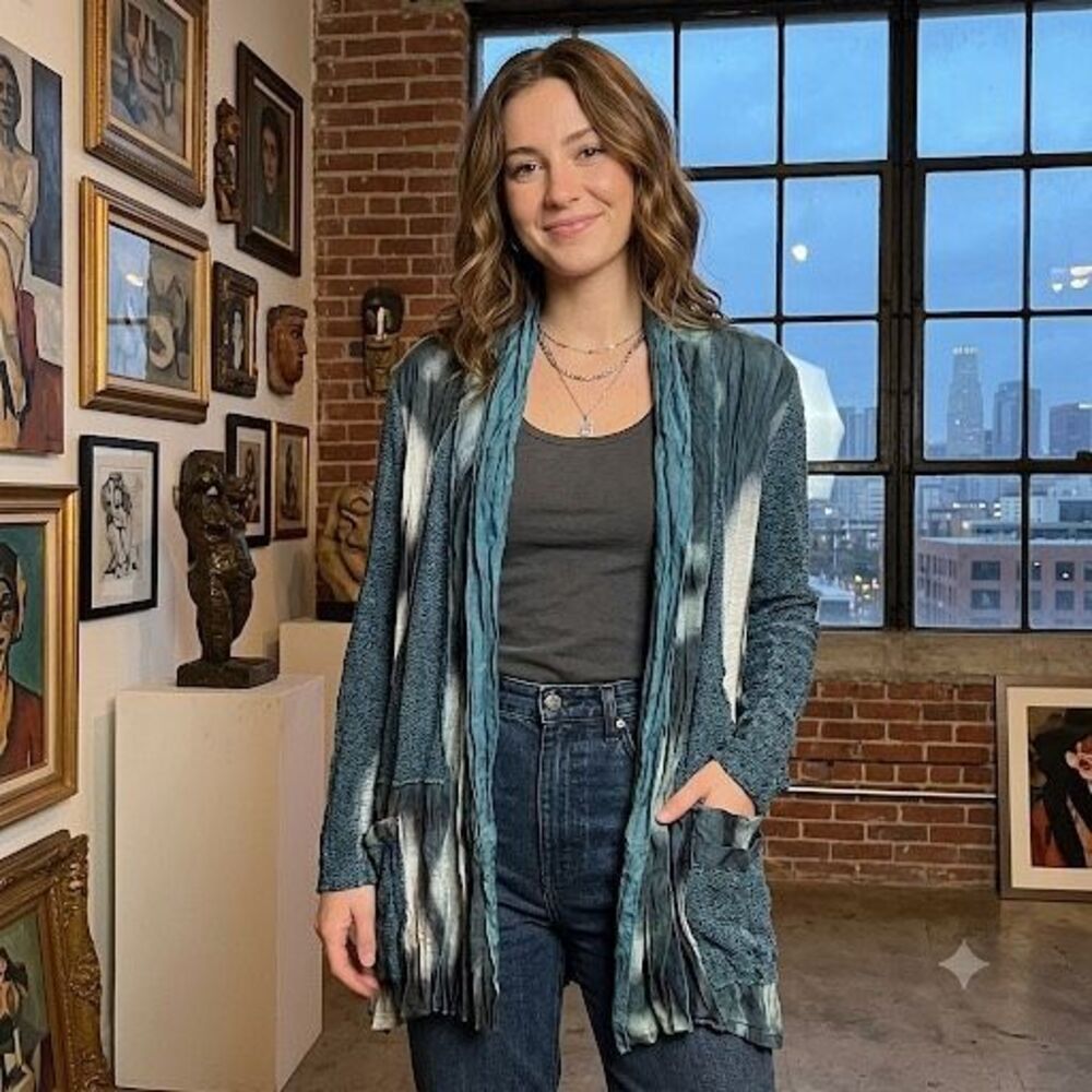 Cativa size L art to wear open front cardigan. Multi textured with pockets.